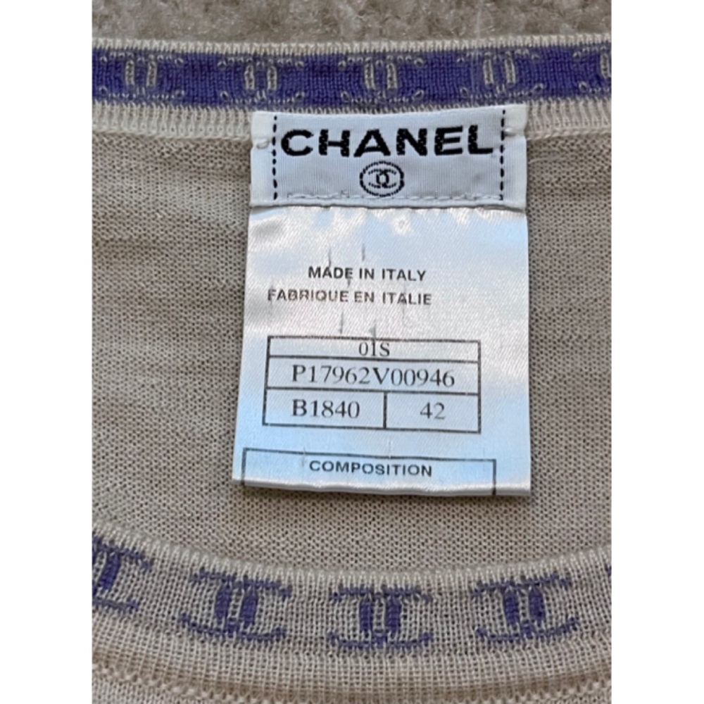 ✨Rare Vintage CHANEL 2001 Collection CC Logo Cashmere Vest Sweater Top Shirt - Picture 13 of 14